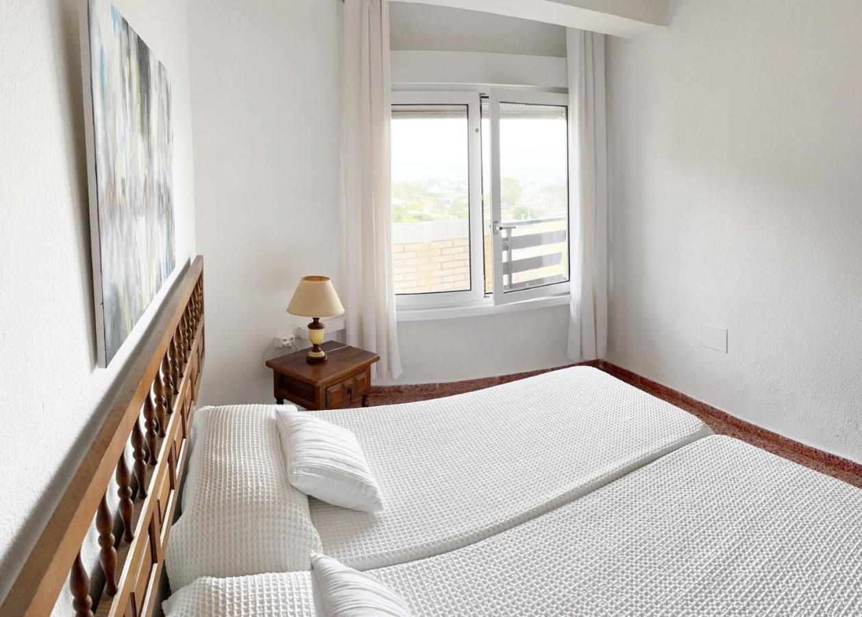 Apartamento Roquetas De Mar: Seafront Terrace with Pool & Parking Exterior photo